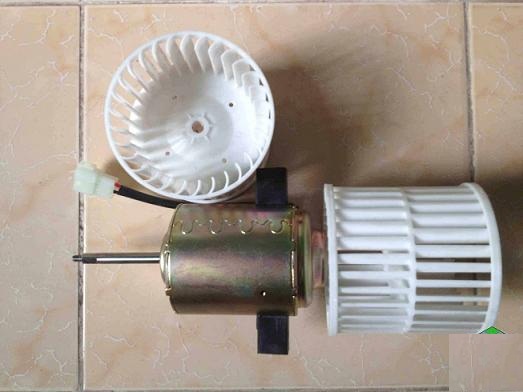 2 HIỂU QUẠT DÀN LẠNH CHẠY YẾU SỬA BAO NHIÊU TIỀN - AN TÂM